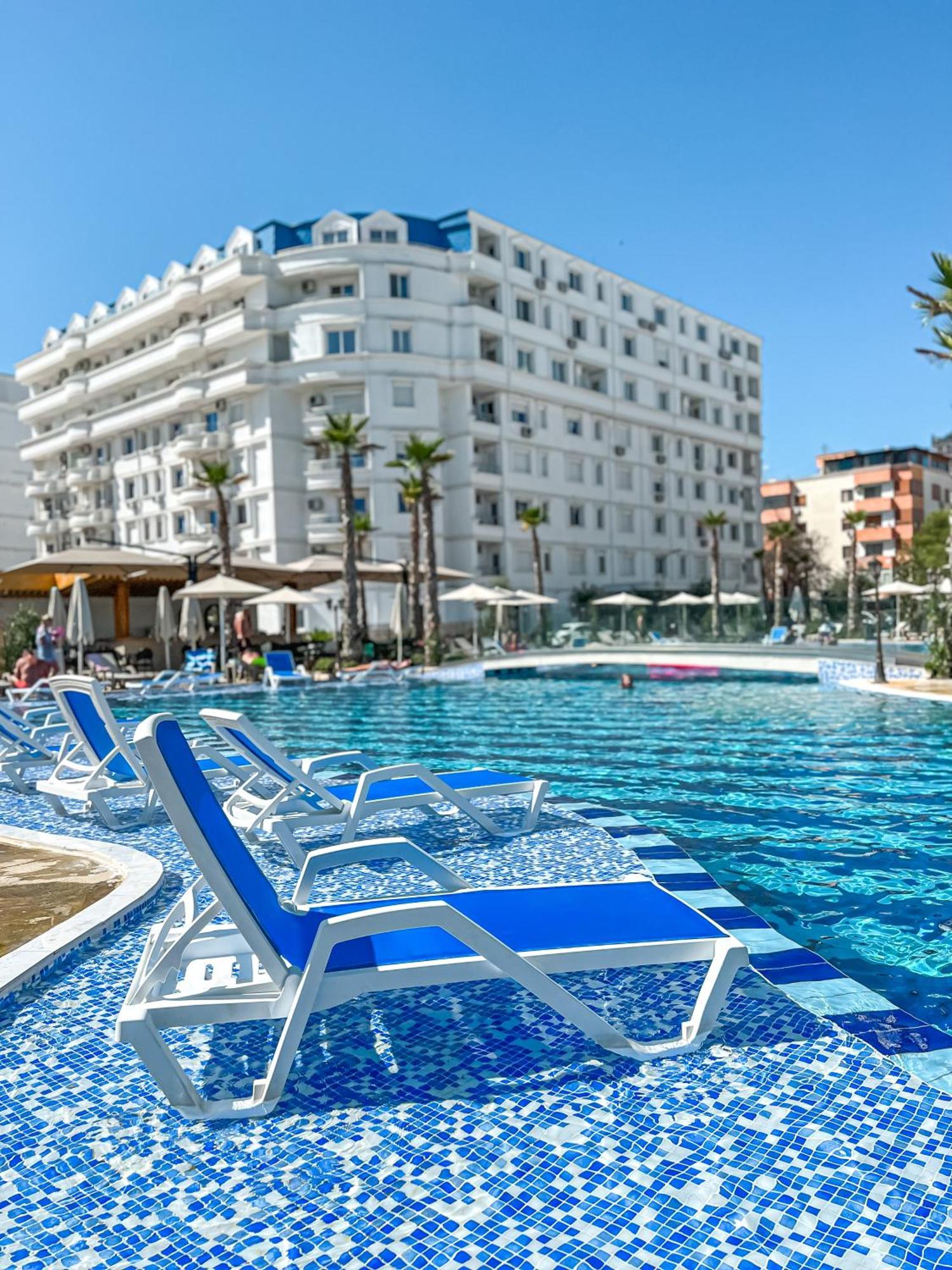 Fafa Aqua Blue Hotel Golem  Exterior foto